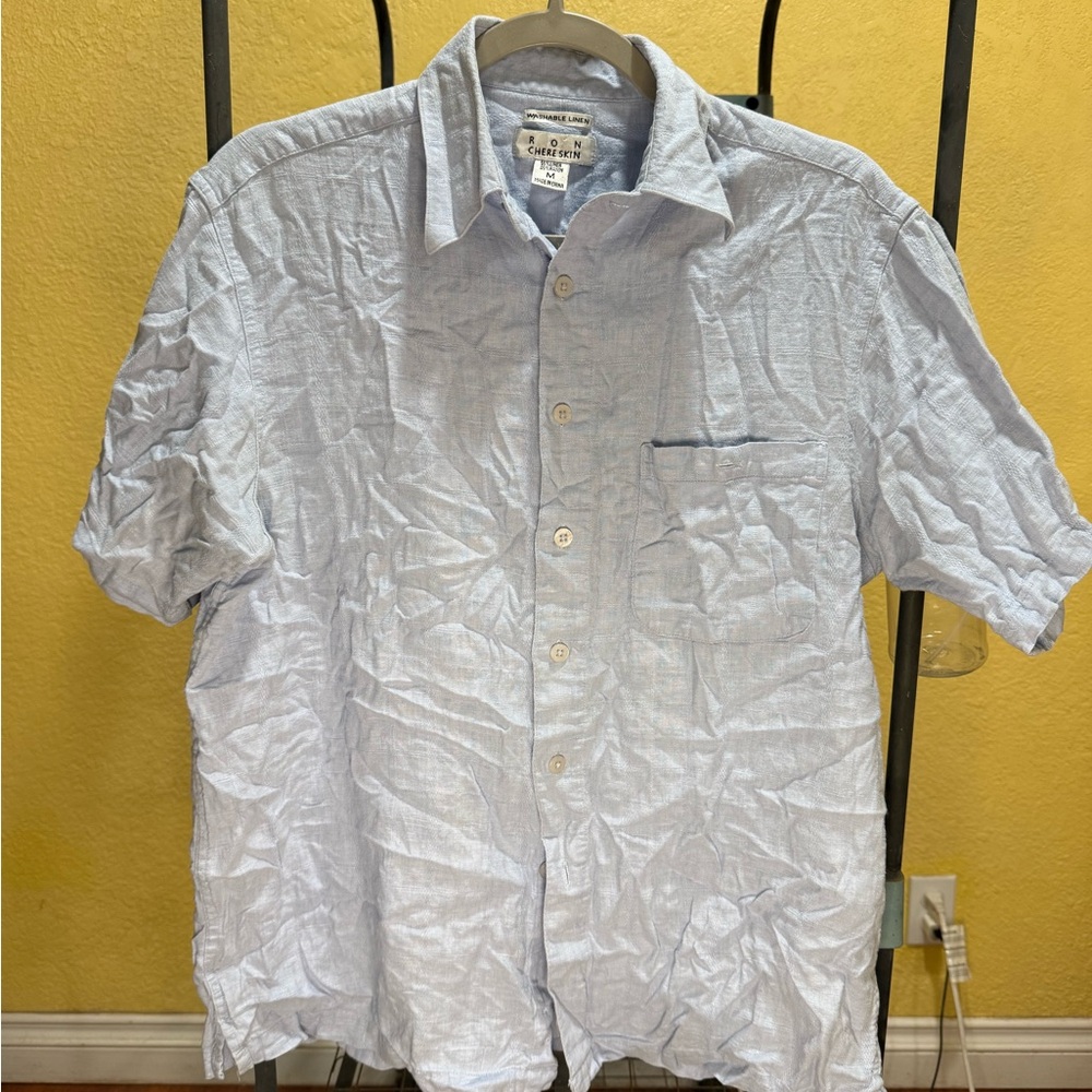 Men's Light Blue Casual Button-Down Shirt